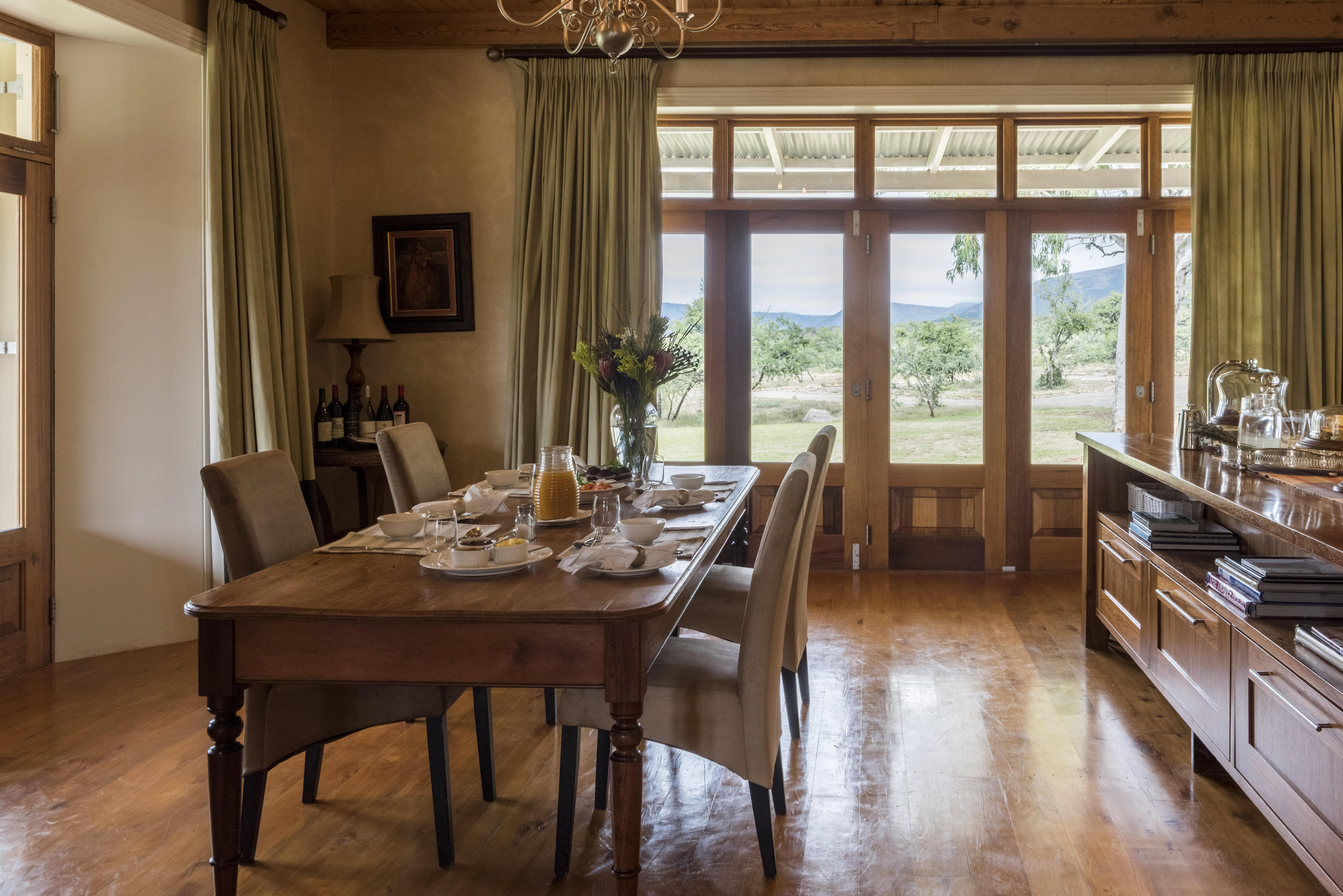 Mount Camdeboo Hotel Graaff-Reinet Buitenkant foto
